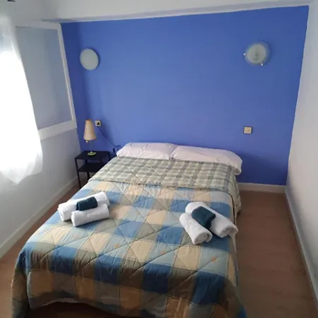Отель Hostal Pancheta Сан-Поль-де-Мар