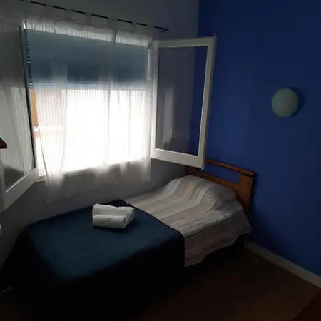 Отель Hostal Pancheta Сан-Поль-де-Мар