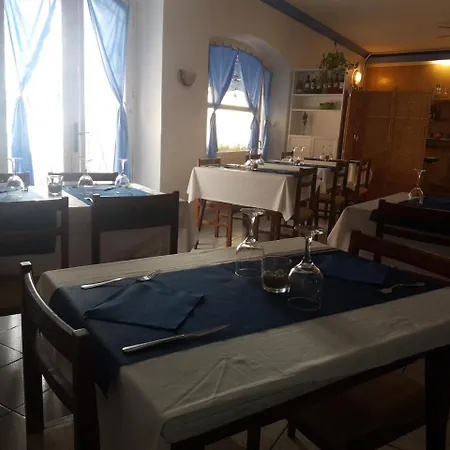 Отель Hostal Pancheta