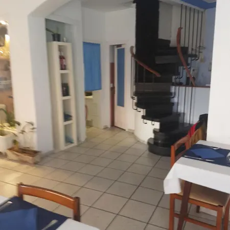 فندق Hostal Pancheta